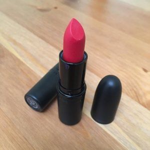 MAC Ruby Woo Matte Lipstick